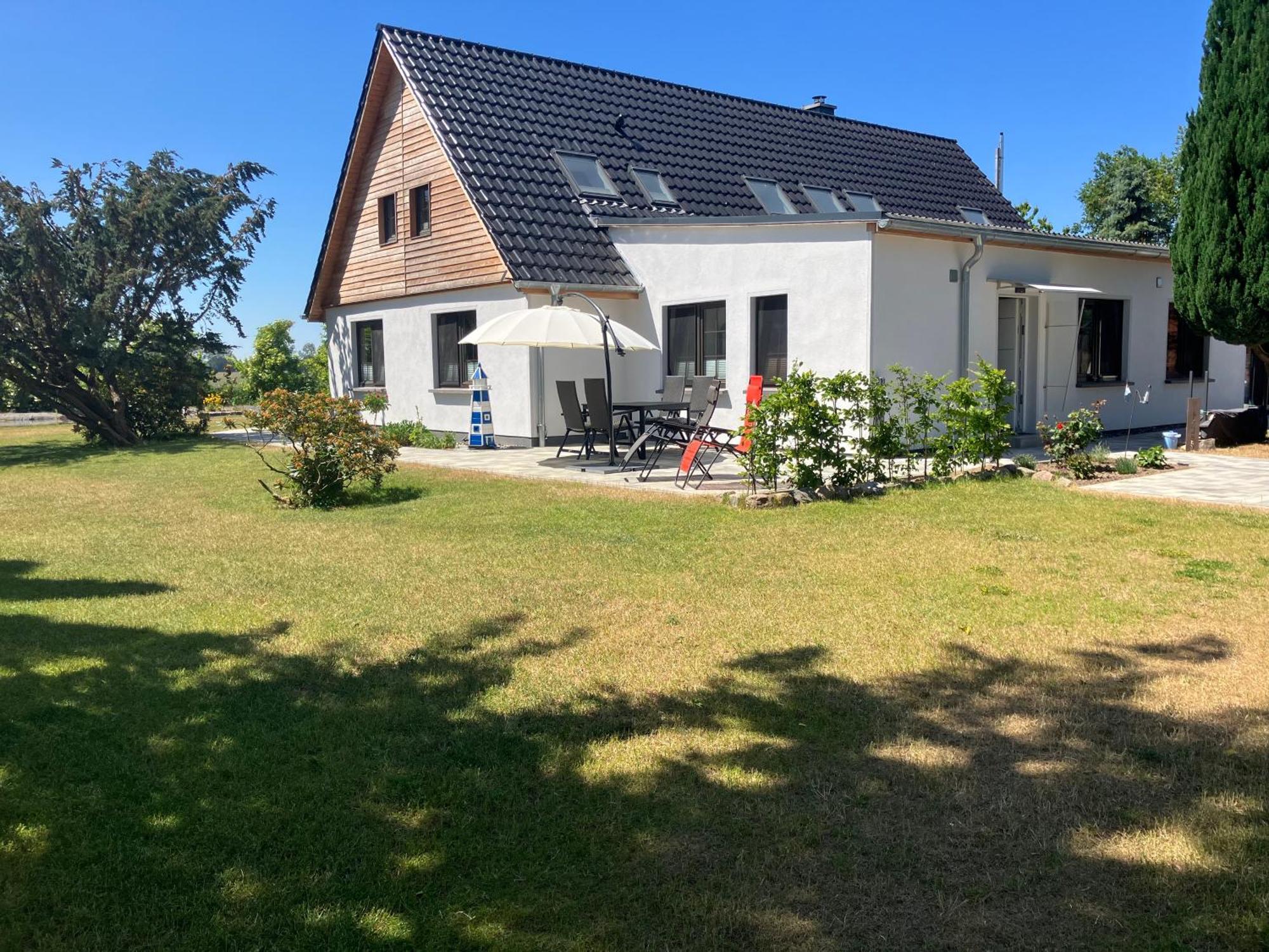Grosse 4 Sterne Ferienwohnung Beim Boddenstrand Sundhagen-Niederhof Exterior photo